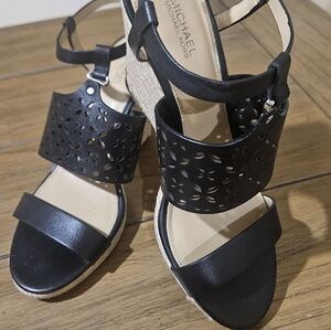Michael Kors Black Cutout Sandals Size 7